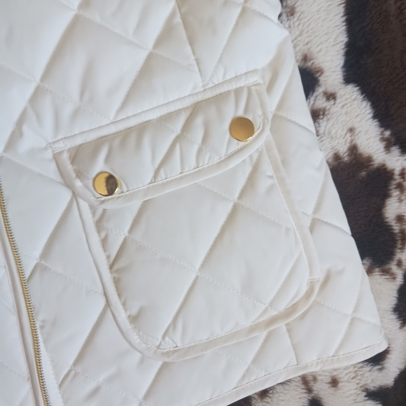 NWOT St. John's Bay Puffer Vest w/Pockets - Picture 8 of 8